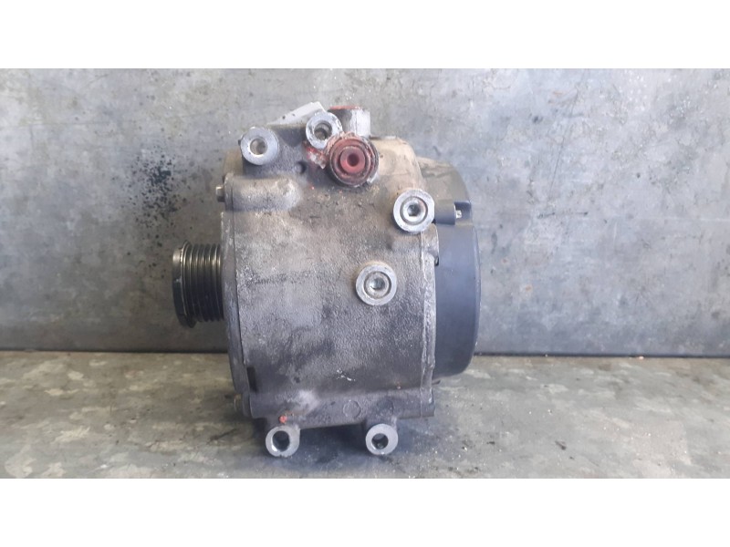 Recambio de alternador para mercedes-benz clase m (w163) referencia OEM IAM CAL12102RS  