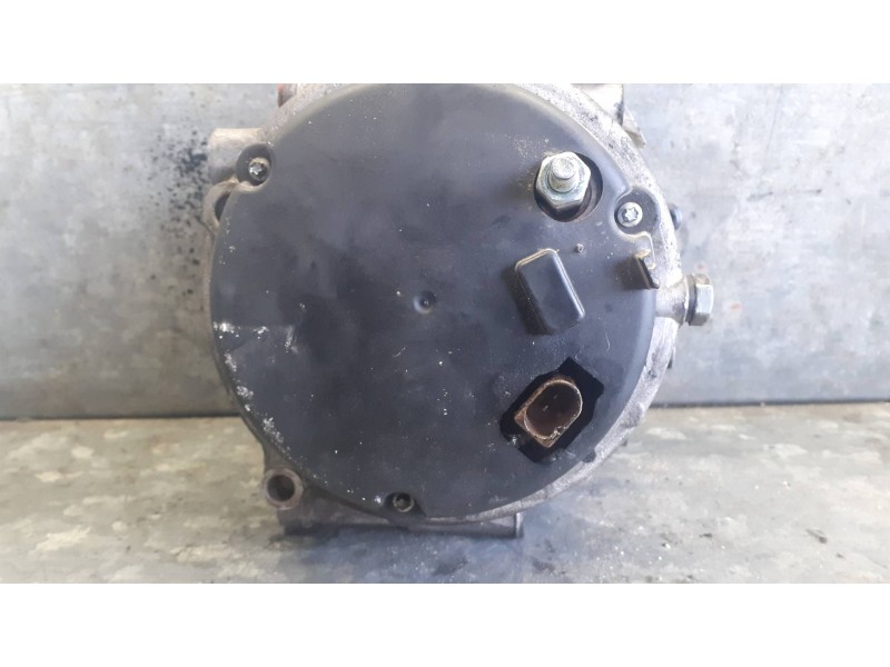Recambio de alternador para mercedes-benz clase m (w163) referencia OEM IAM CAL12102RS  