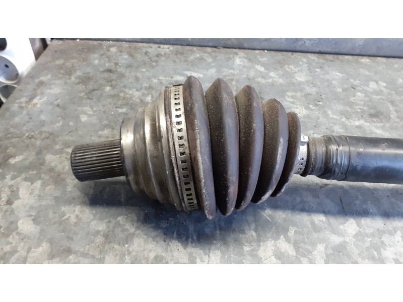 Recambio de transmision delantera derecha para volkswagen touran (5t1) referencia OEM IAM   