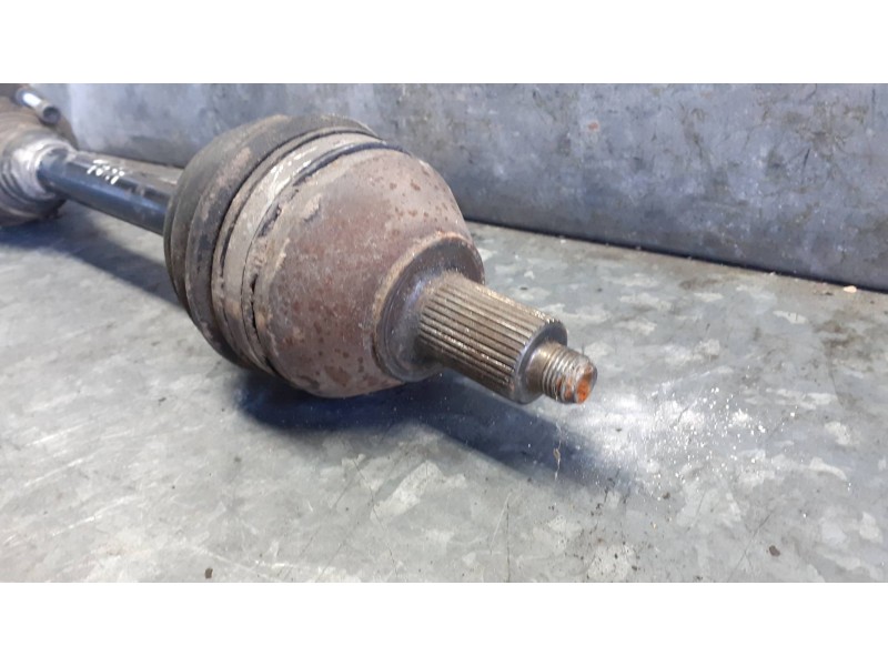 Recambio de transmision delantera izquierda para seat ibiza (6j5) referencia OEM IAM 6R0407761A 61AT 