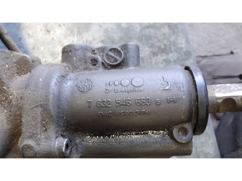 Recambio de cremallera direccion para audi a4 ber. (b8) básico referencia OEM IAM 7831501264  