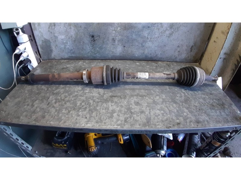 Recambio de transmision delantera derecha para renault megane iii coupe referencia OEM IAM 725504 8200725504 BJ95LBC16