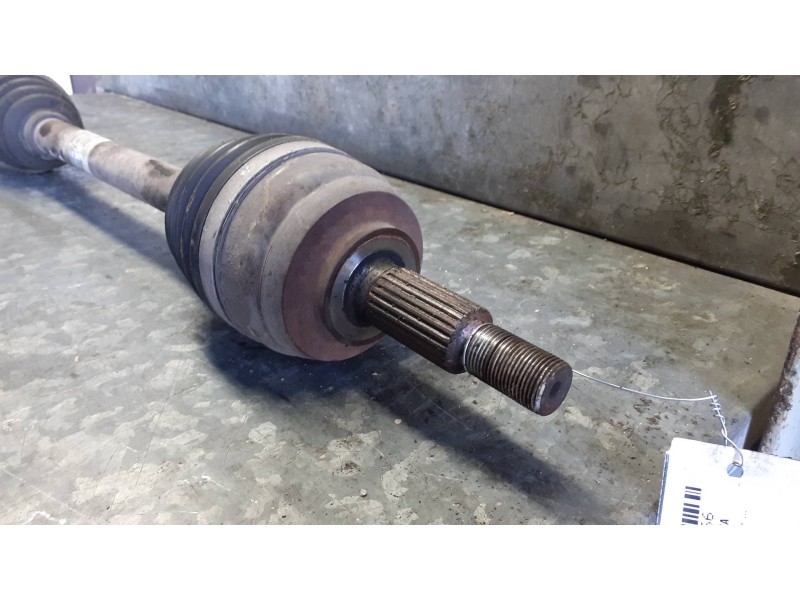 Recambio de transmision delantera derecha para renault megane iii coupe referencia OEM IAM 725504 8200725504 BJ95LBC16