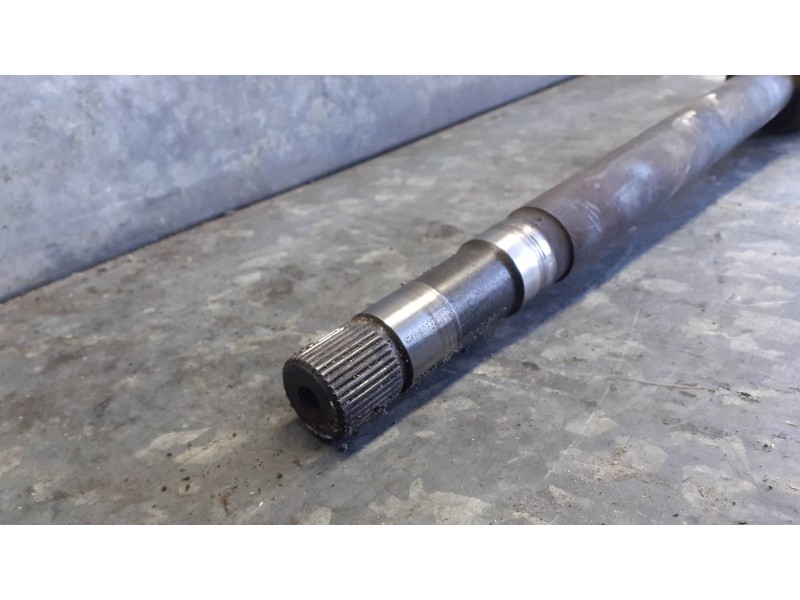 Recambio de transmision delantera derecha para citroen c5 berlina referencia OEM IAM GKN83040909  