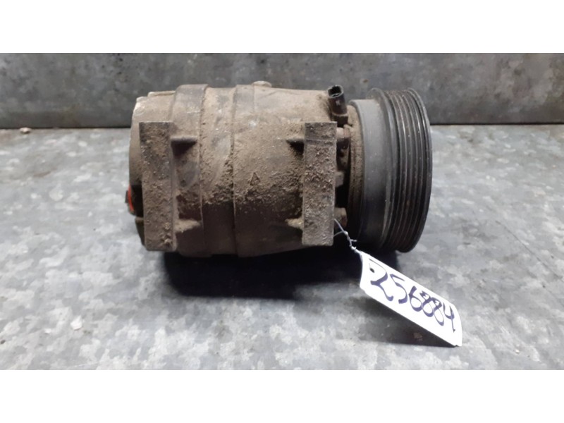 Recambio de compresor aire acondicionado para renault megane i classic (la0) referencia OEM IAM 7700103536 5289 
