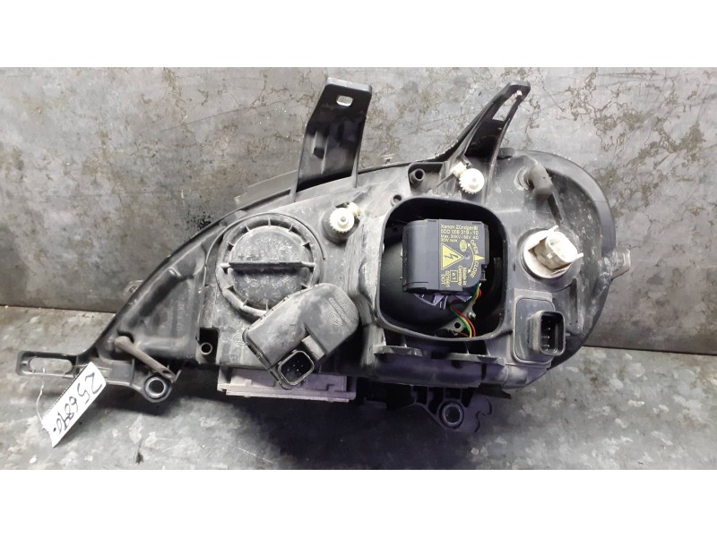 Recambio de faro derecho para mercedes-benz clase m (w163) referencia OEM IAM 22315600 5DV00829000 