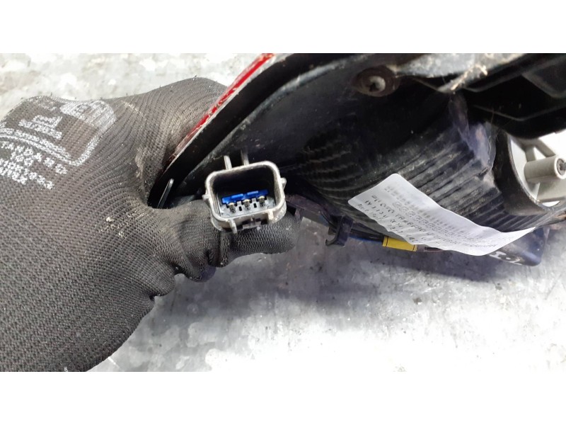 Recambio de piloto trasero izquierdo paragolpes para hyundai kona referencia OEM IAM 92405K401  