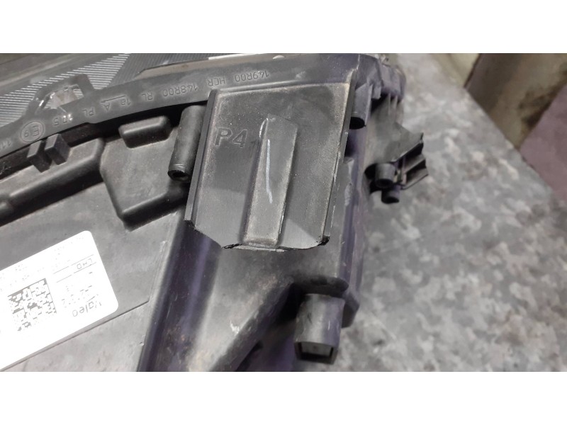 Recambio de faro izquierdo para dacia duster ii referencia OEM IAM 260602465R LA21312 