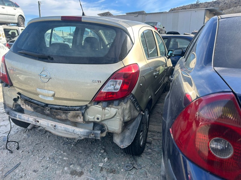 opel corsa d del año 2007