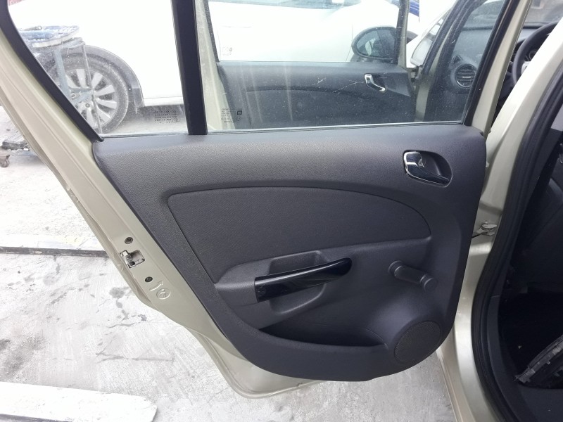 opel corsa d del año 2007