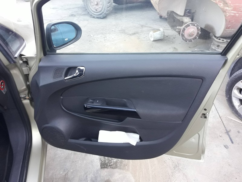 opel corsa d del año 2007