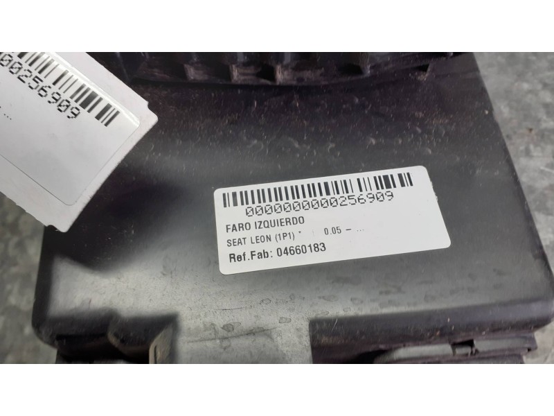 Recambio de faro izquierdo para seat leon (1p1) referencia OEM IAM 04660183  