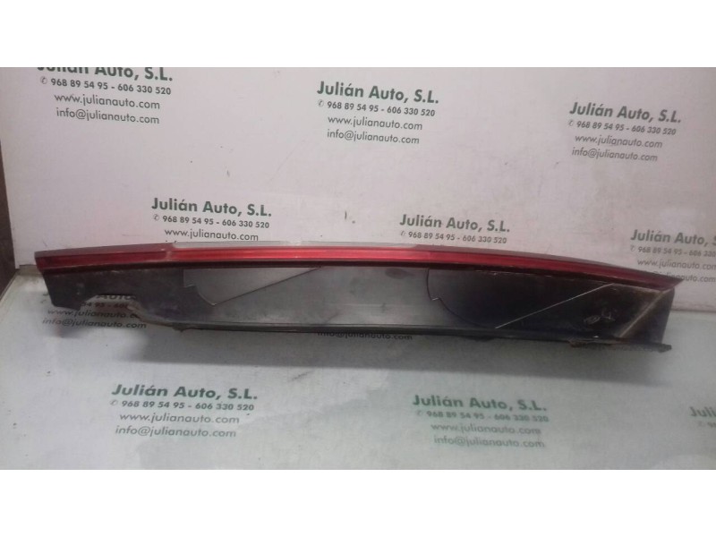 Recambio de piloto trasero derecho para ford focus berlina (cap) ghia referencia OEM IAM 4M5113404A  