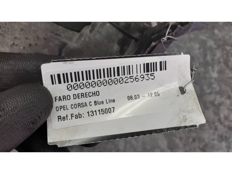 Recambio de faro derecho para opel corsa c blue line referencia OEM IAM 13115007 89309241 