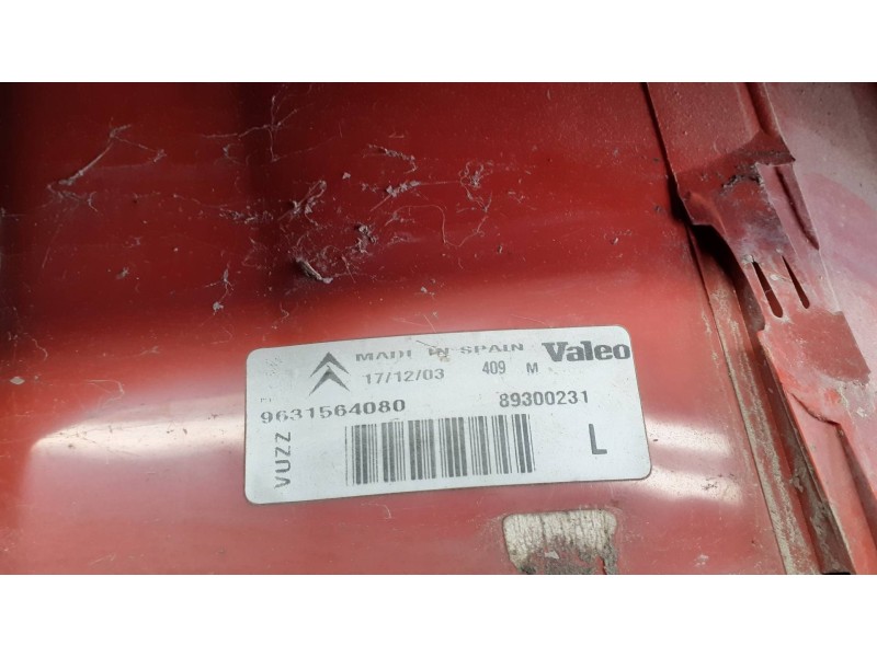 Recambio de piloto trasero derecho para citroen xsara picasso referencia OEM IAM 9631564080  