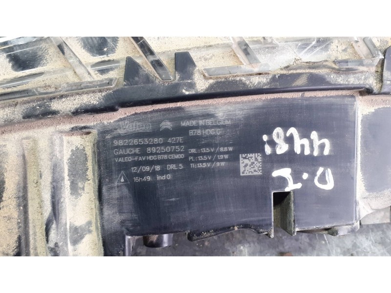 Recambio de piloto delantero izquierdo para citroen c4 berlina referencia OEM IAM 9822653280  