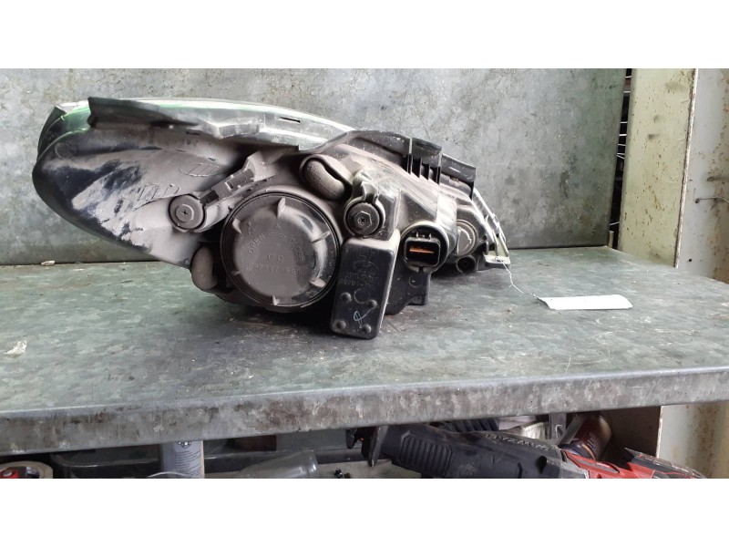 Recambio de faro izquierdo para hyundai i10 referencia OEM IAM 921010X0  