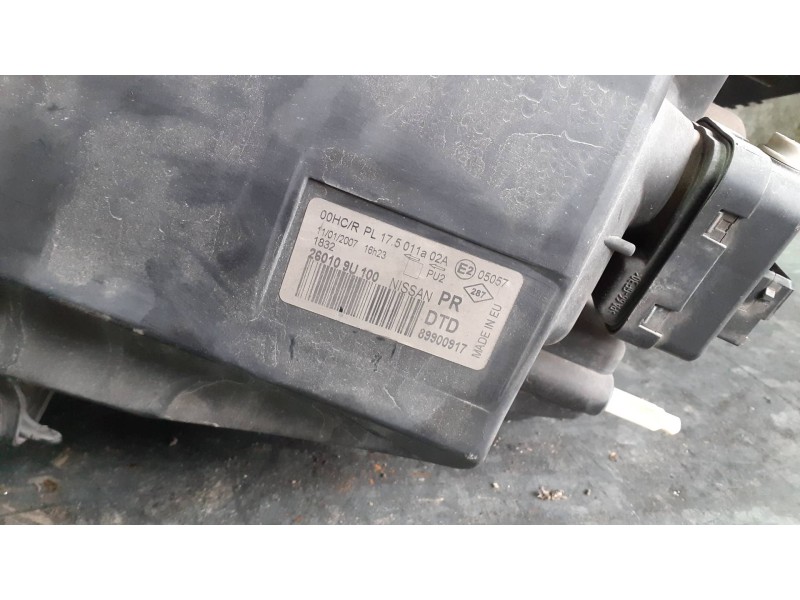 Recambio de faro derecho para nissan note (e11e) referencia OEM IAM 260109U100  