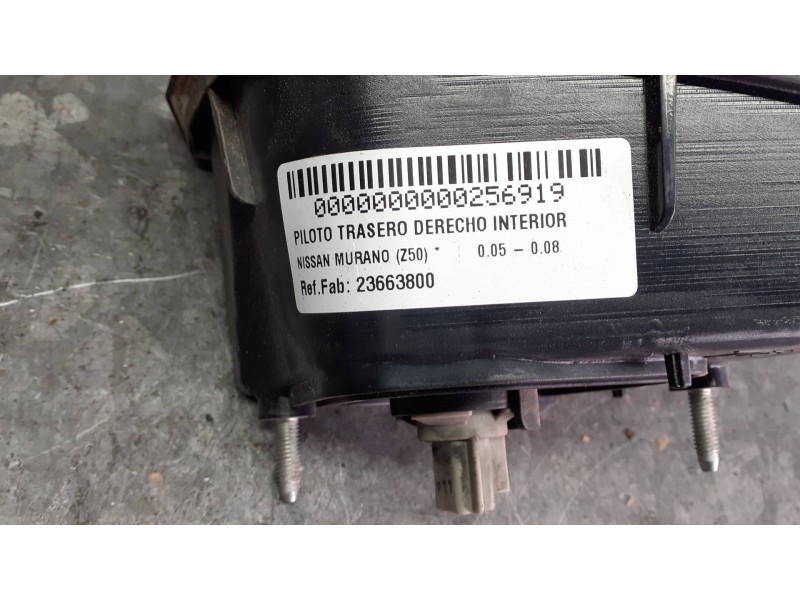 Recambio de piloto trasero derecho interior para nissan murano (z50) referencia OEM IAM 23663800  