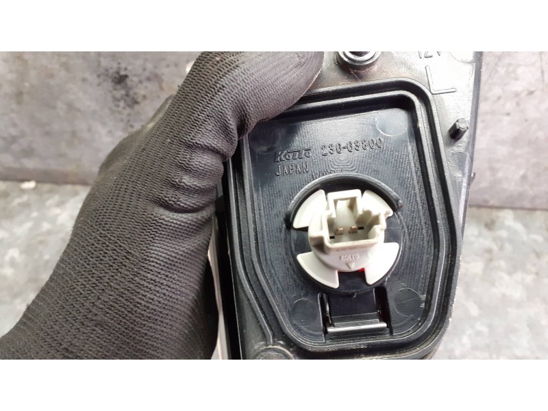 Recambio de piloto trasero derecho interior para nissan murano (z50) referencia OEM IAM 23663800  