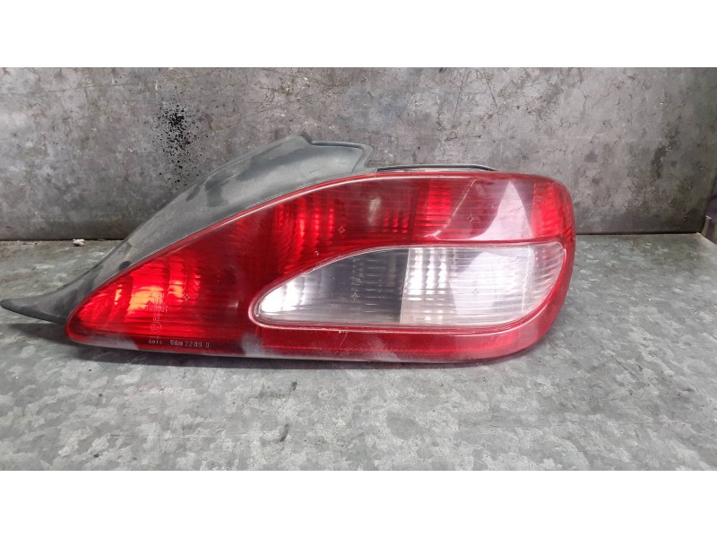 Recambio de piloto trasero derecho para peugeot 406 coupe (s1/s2) referencia OEM IAM 2289D  