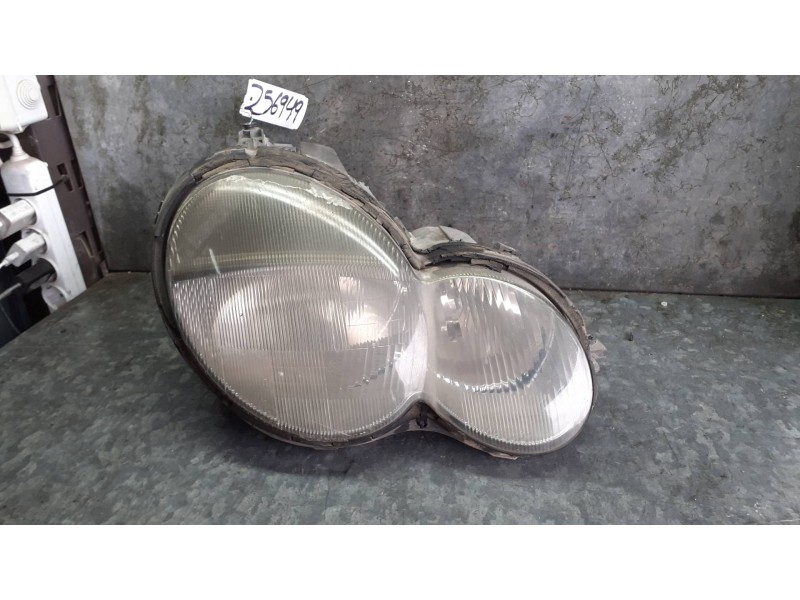 Recambio de faro derecho para mercedes-benz clase c (w203) sportcoupe referencia OEM IAM 15084600  