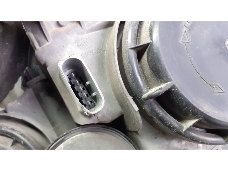 Recambio de faro derecho para mercedes-benz clase c (w203) sportcoupe referencia OEM IAM 15084600  