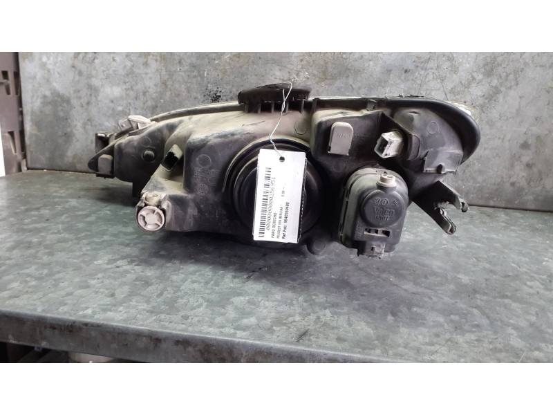 Recambio de faro derecho para peugeot 206 berlina referencia OEM IAM 9640559480 89005131 