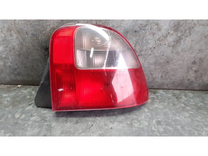 Recambio de piloto trasero derecho para mg rover serie 400 (rt) referencia OEM IAM   