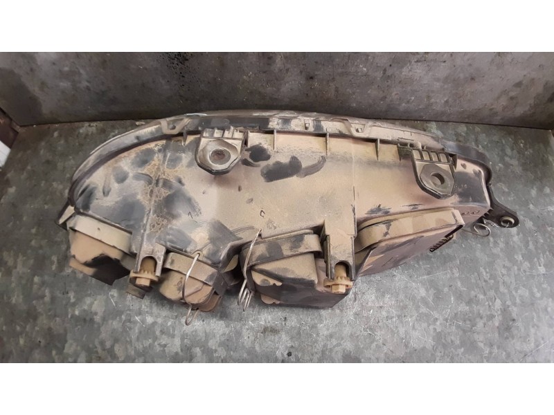 Recambio de faro izquierdo para fiat punto berlina (188) 1.2 8v referencia OEM IAM 89100449  