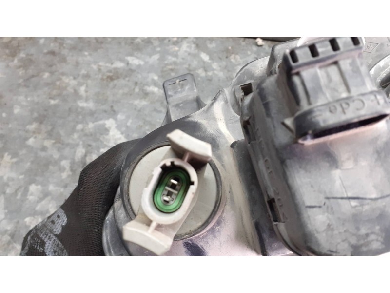 Recambio de faro derecho para renault megane i classic (la0) referencia OEM IAM 7700427870D  