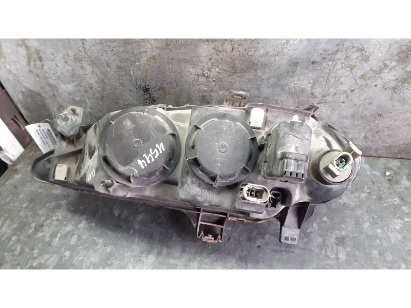 Recambio de faro derecho para renault megane i classic (la0) referencia OEM IAM 7700427870D  