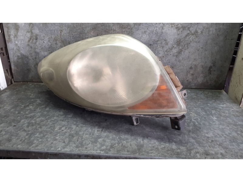 Recambio de faro izquierdo para nissan note (e11e) referencia OEM IAM 260609U100 89900916 