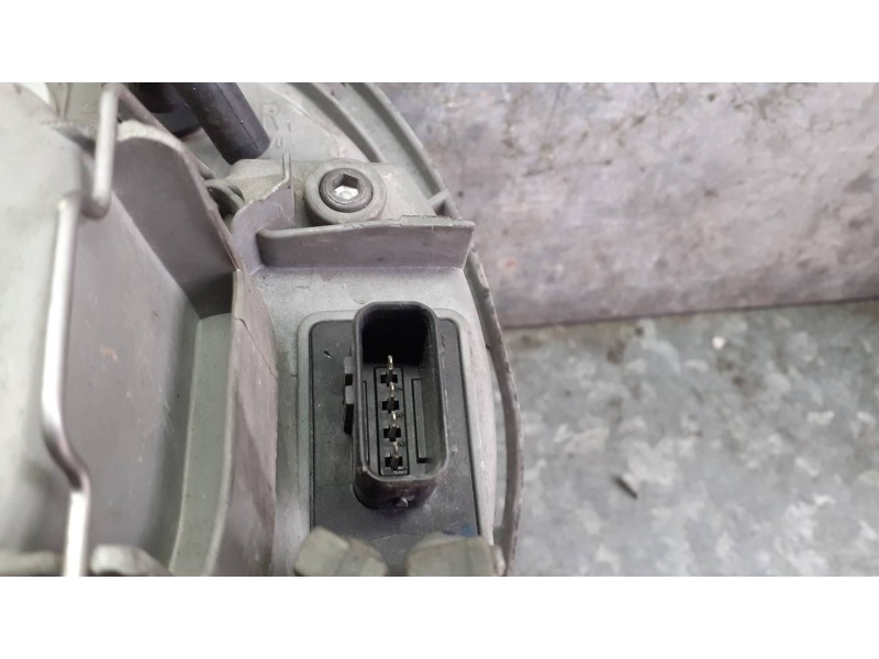 Recambio de faro derecho para mercedes-benz clase e (w210) berlina referencia OEM IAM 14434600  
