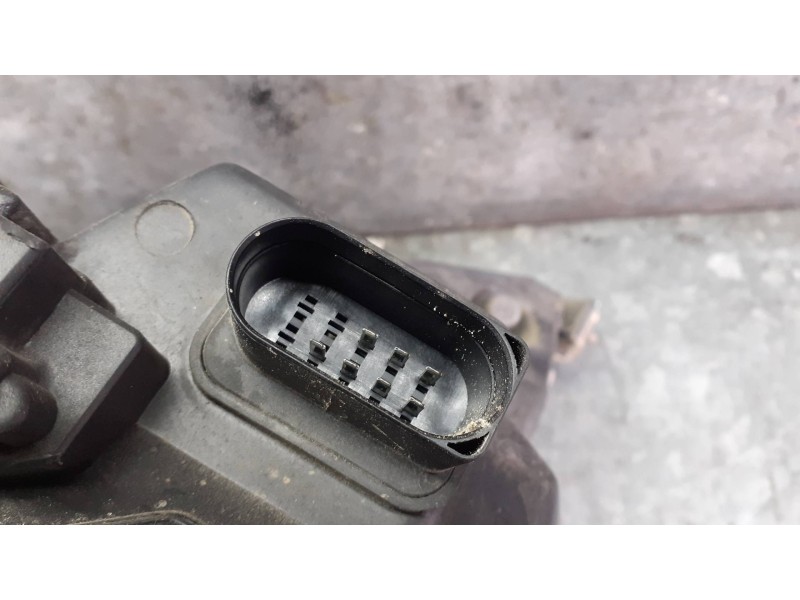 Recambio de faro izquierdo para ford focus berlina (cak) referencia OEM IAM 2M5113W030BE  