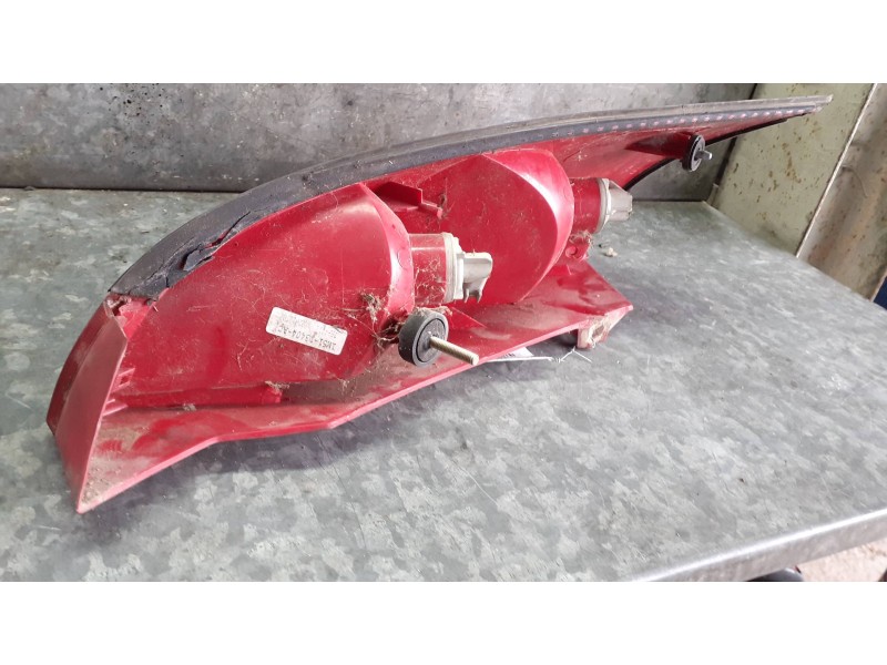 Recambio de piloto trasero derecho para ford focus berlina (cak) referencia OEM IAM   