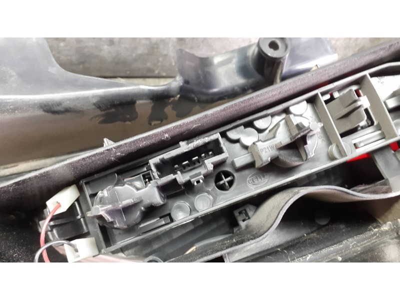 Recambio de piloto trasero derecho para citroen c4 grand picasso referencia OEM IAM 00946602RE  