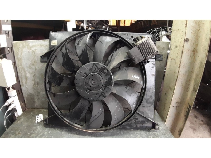 Recambio de electroventilador para mercedes-benz clase m (w163) referencia OEM IAM A1635000293 885002079 