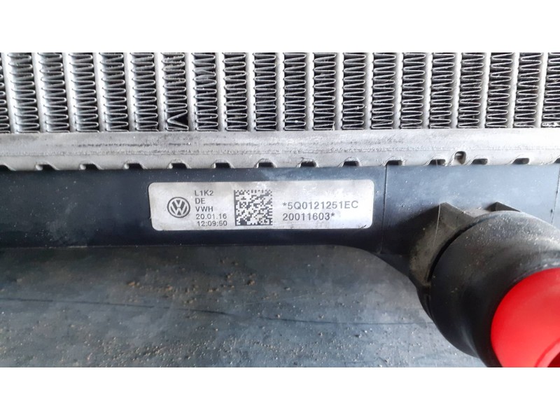 Recambio de radiador agua para volkswagen touran (5t1) referencia OEM IAM 5Q0121251EC  