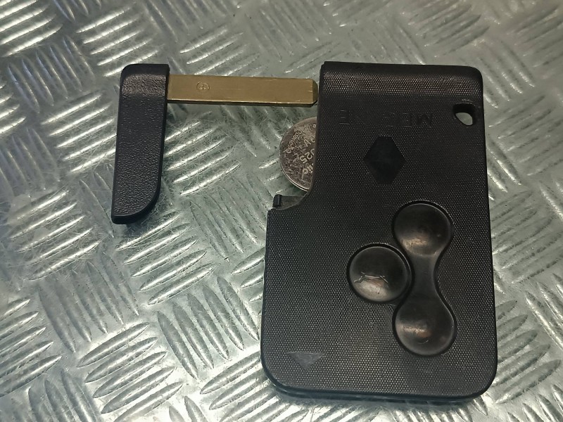 Recambio de conmutador de arranque para renault megane ii berlina 5p referencia OEM IAM 8200074331A S118539001E CON TARGETA