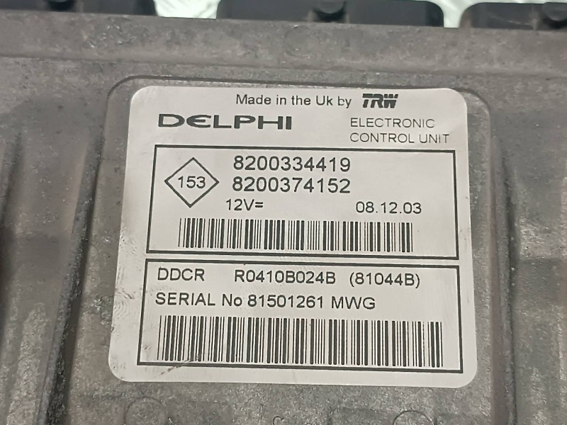 Recambio de centralita motor uce para renault megane ii berlina 5p referencia OEM IAM 8200334419 8200374152 DELPHI