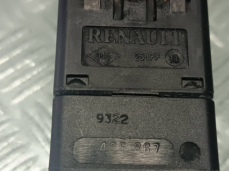 Recambio de warning para renault megane i classic (la0) referencia OEM IAM 25177  CONECTOR 8 PINES