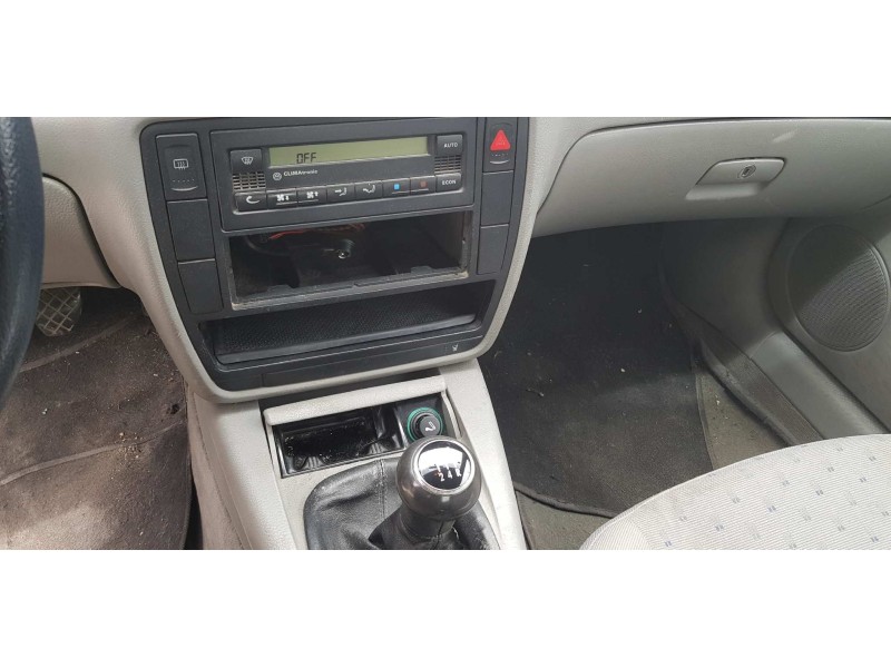 volkswagen passat berlina (3b2) del año 1997