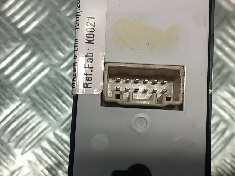 Recambio de mando elevalunas delantero izquierdo para mazda 6 lim. (gh)(.2012) referencia OEM IAM K0021  