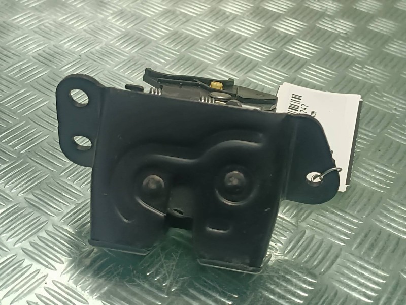 Recambio de cerradura maletero / porton para hyundai i10 referencia OEM IAM   