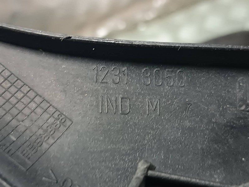 Recambio de retrovisor derecho para renault megane i classic (la0) referencia OEM IAM 12313050  ELECTRICO