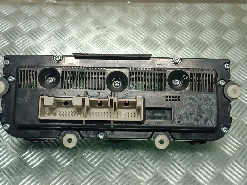 Recambio de mando climatizador para skoda octavia berlina (1u2) referencia OEM IAM 1Z0907044AB 74793250 