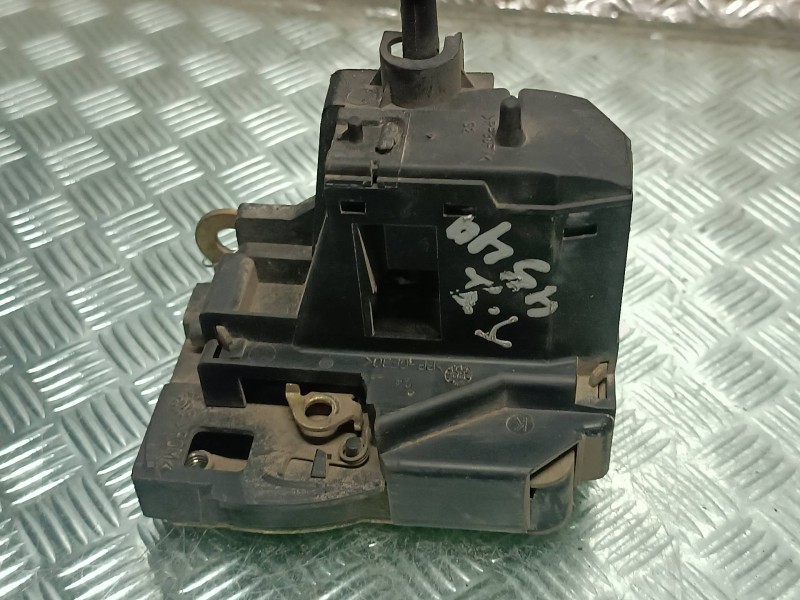 Recambio de cerradura puerta trasera izquierda para renault megane i classic (la0) referencia OEM IAM   