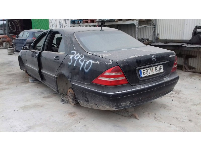 mercedes-benz clase s (w220) berlina del año 2000