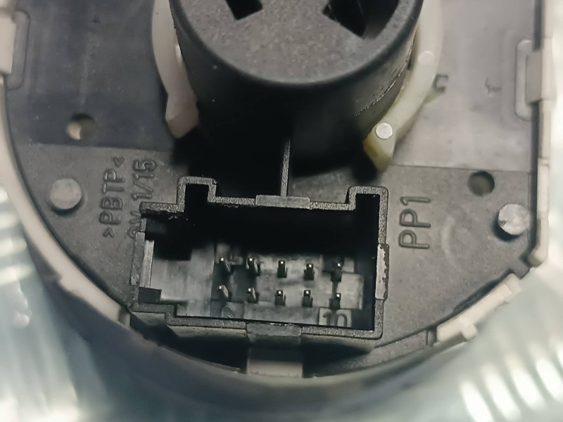 Recambio de mando luces para skoda octavia berlina (1u2) referencia OEM IAM 1Z0941431A  CONECTOR 10 PINES
